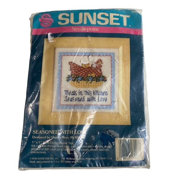 Vintage 1990 Dimensions Inc Sunset Needlepoint Kit Turkey Thanksgiving Holidays - Picture 1 of 5